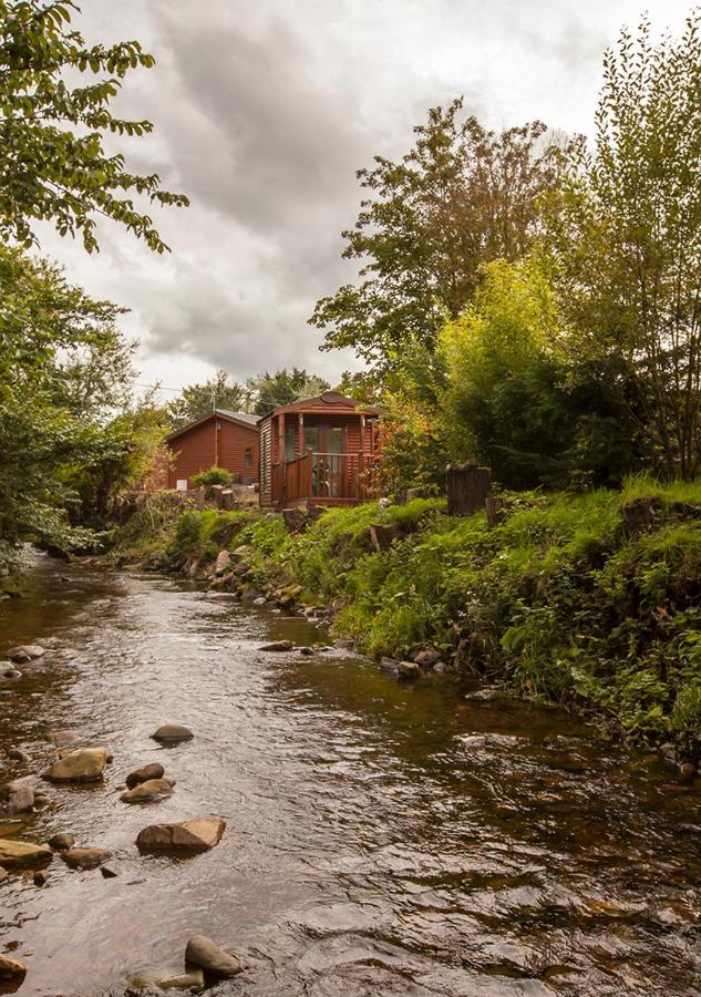 Bear Lodge Auchterarder Exterior photo